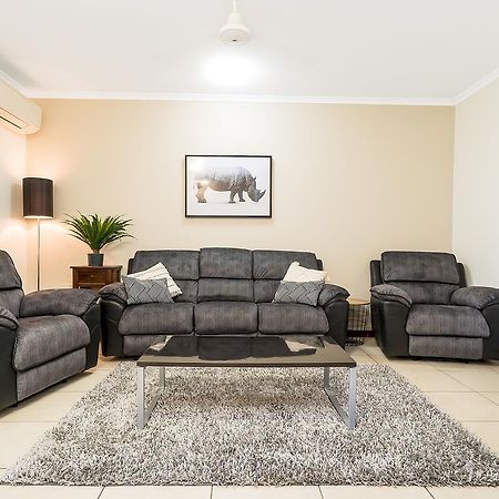 Huge Cbd Top Floor Apartment With Breath Taking Views! Darwin Exterior photo