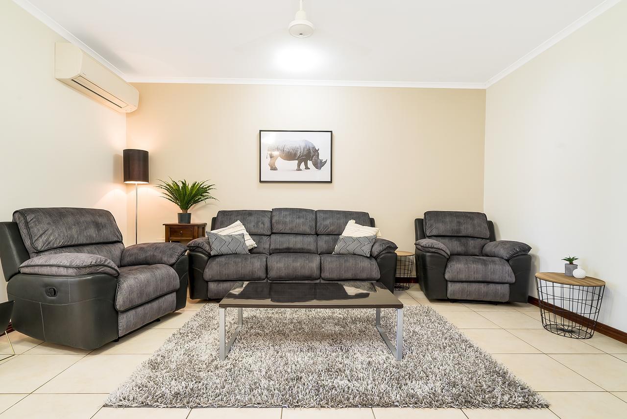Huge Cbd Top Floor Apartment With Breath Taking Views! Darwin Exterior photo
