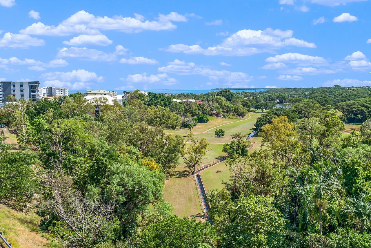 Huge Cbd Top Floor Apartment With Breath Taking Views! Darwin Exterior photo